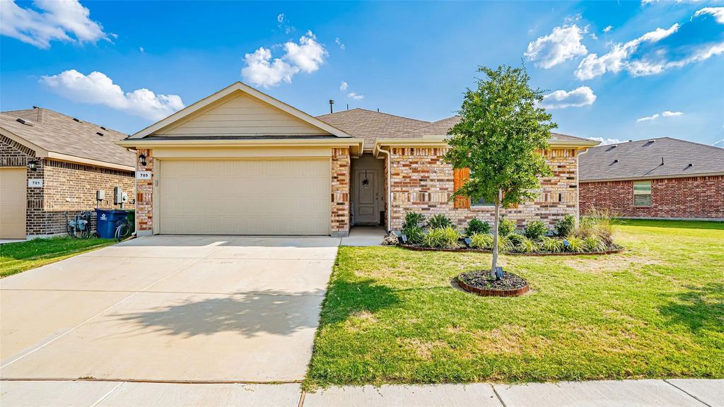 705 Basteen Lane, Justin