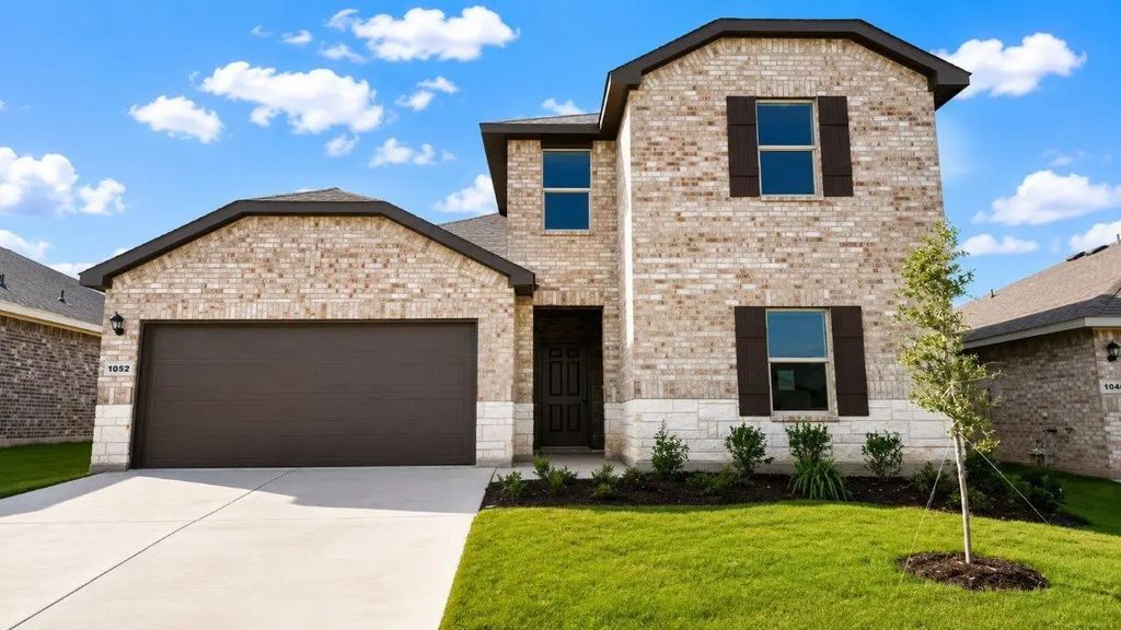 1052 Foxburg Drive, Fort Worth