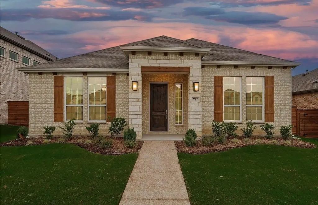 1804 Night Owl Way, Mesquite