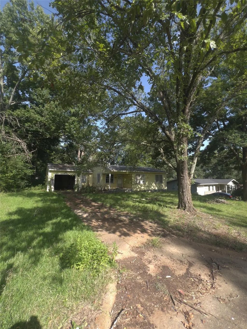 206 Wills Drive, Daingerfield