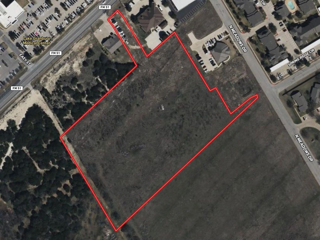 1250 N Meadows Drive, Granbury