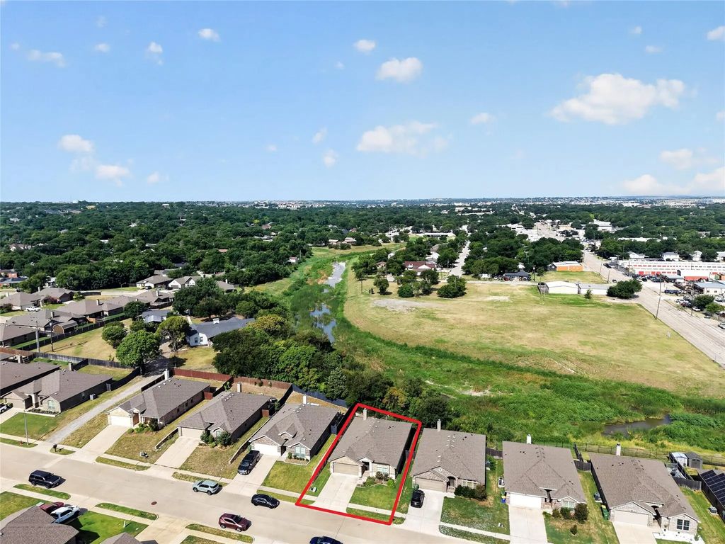 116 Wilson Cliff Drive, White Settlement
