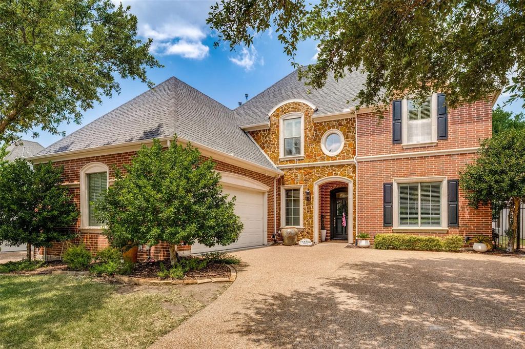 5902 Arrowhead Drive, Frisco