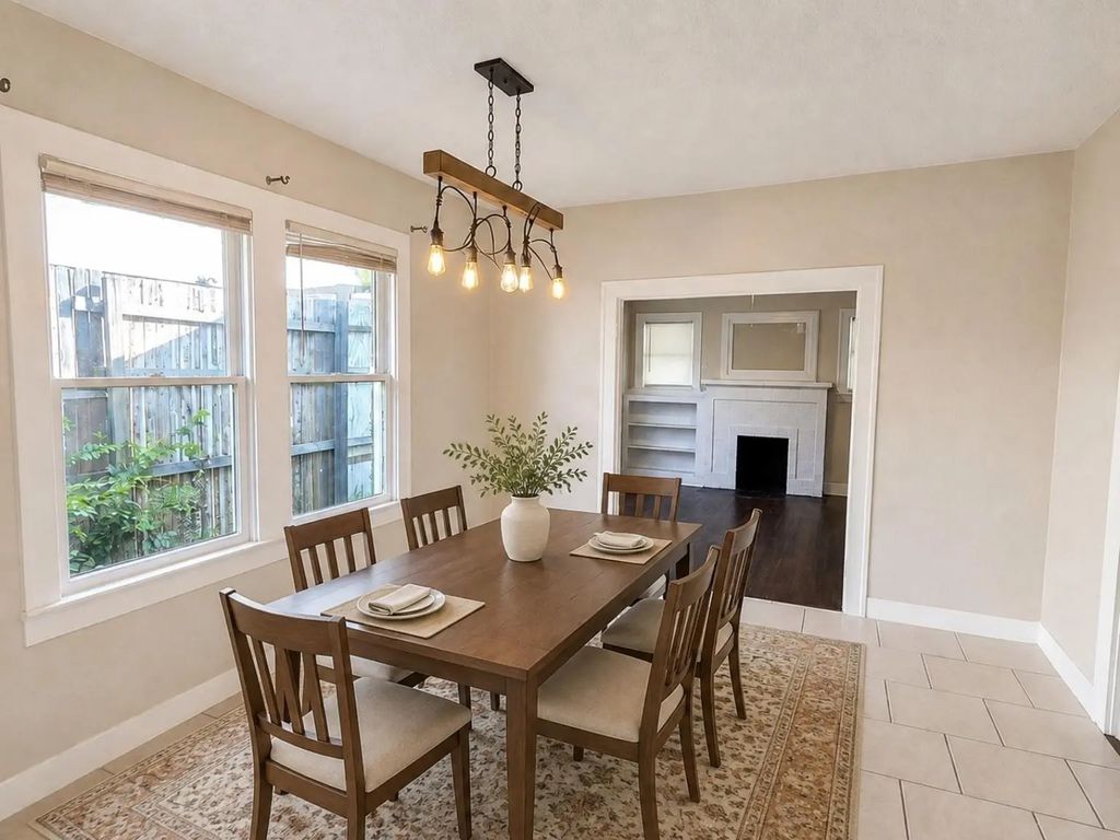 5107 Denton Drive, Dallas