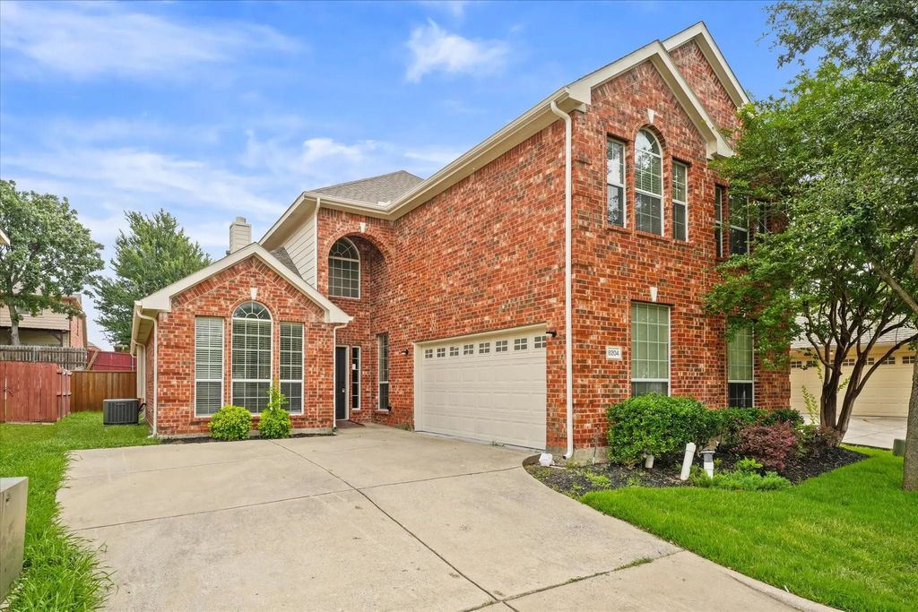 8204 Hitching Trail, McKinney