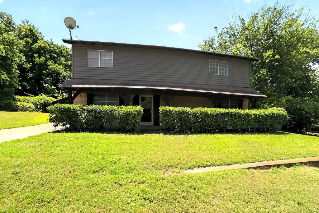 4161 Shadow Lane, Lone Oak
