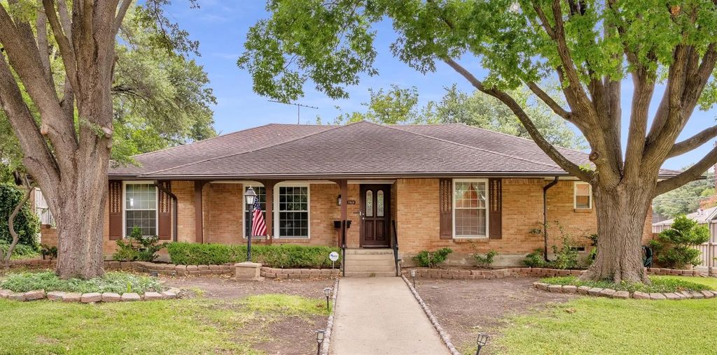 7959 Greenhollow Lane, Dallas