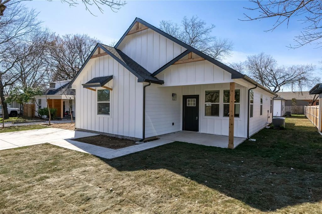 2231 Denison Street, Denton