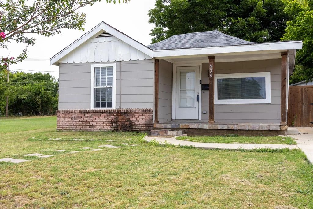 936 E Cantey Street, Fort Worth