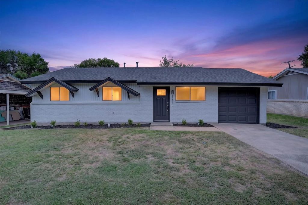 3633 Larry Street, Haltom City