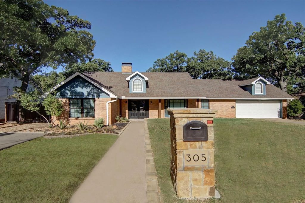 305 Nw 7th Avenue, Mineral Wells