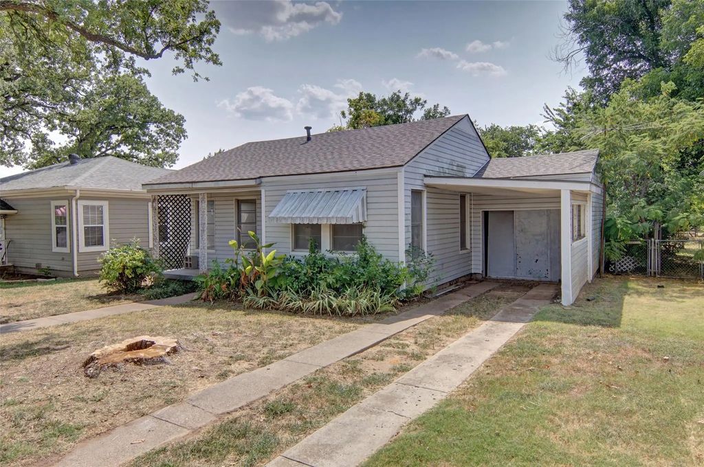 1203 Hanover Street, Weatherford