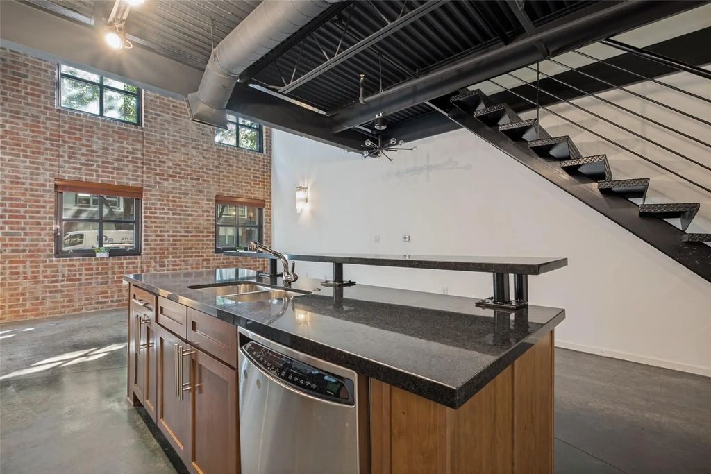 3110 Thomas Avenue 109, Dallas