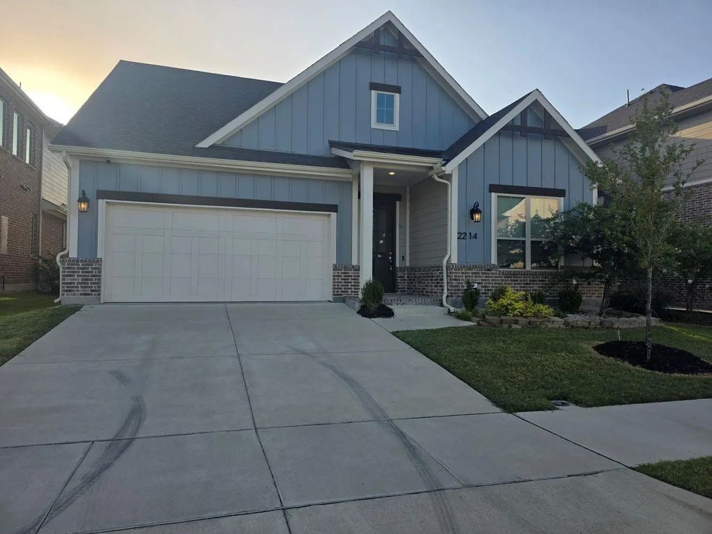 2214 Balboa Drive, Rowlett