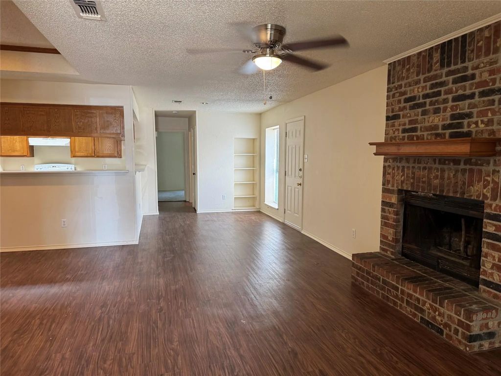 1008 Irene Street, Burleson