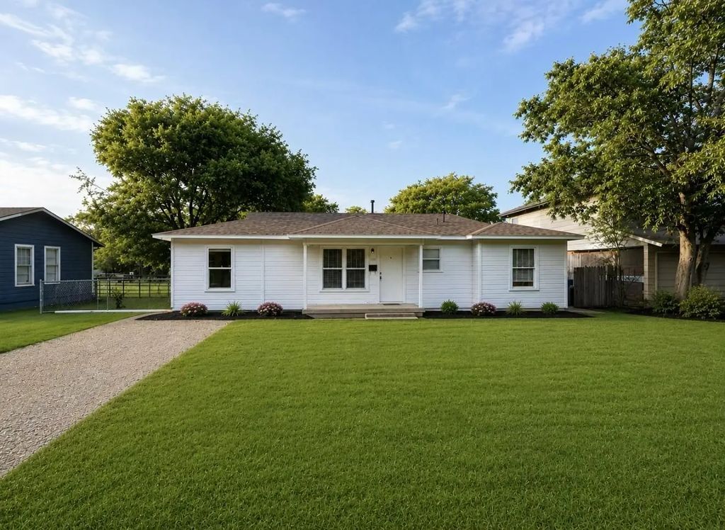 708 Race Street, Crowley