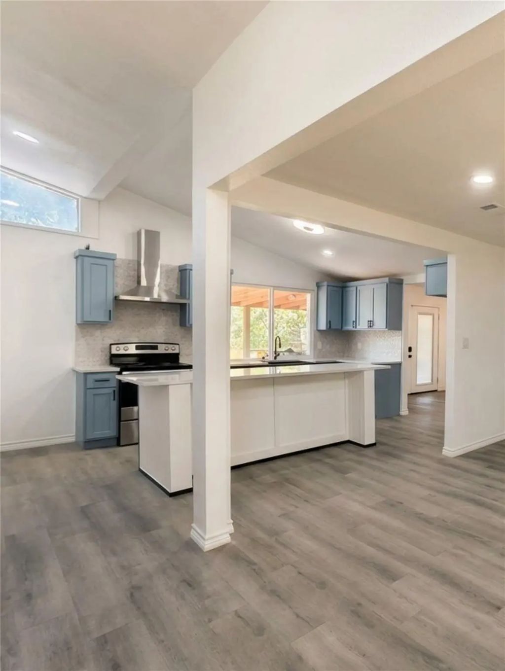 115 Lacewell Street, Jacksboro