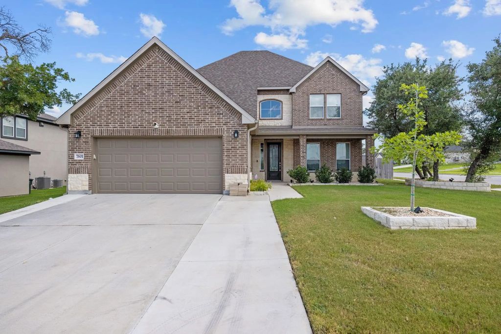 7601 Silver Drive, Killeen