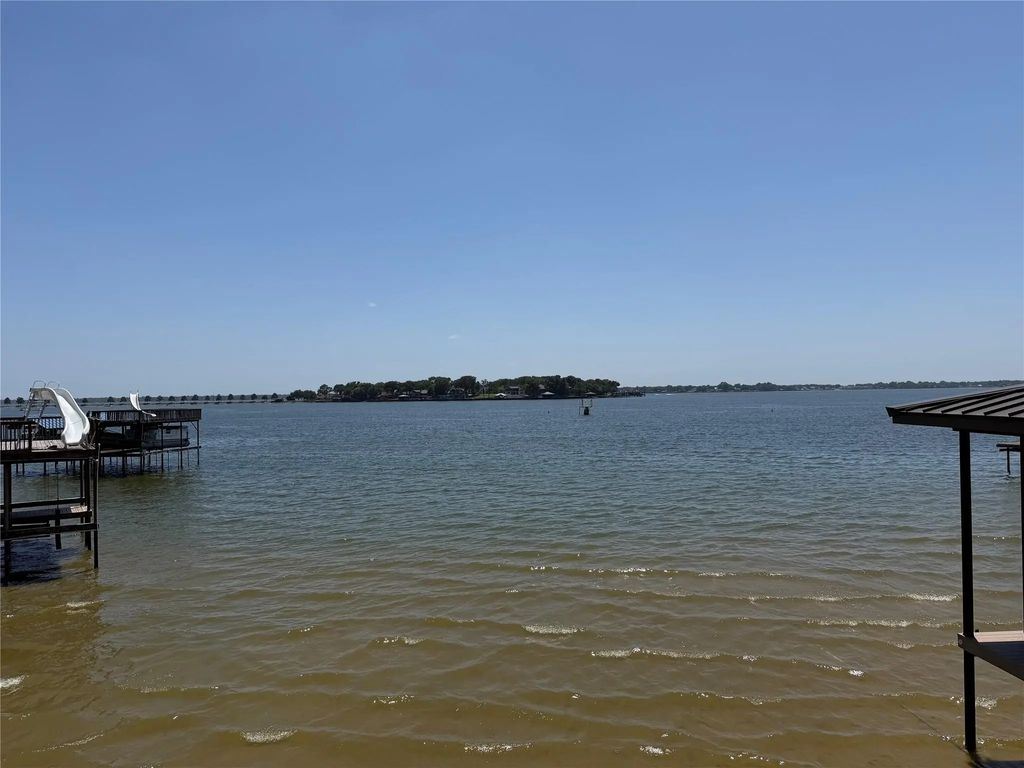 196 Scenic Drive, Mabank