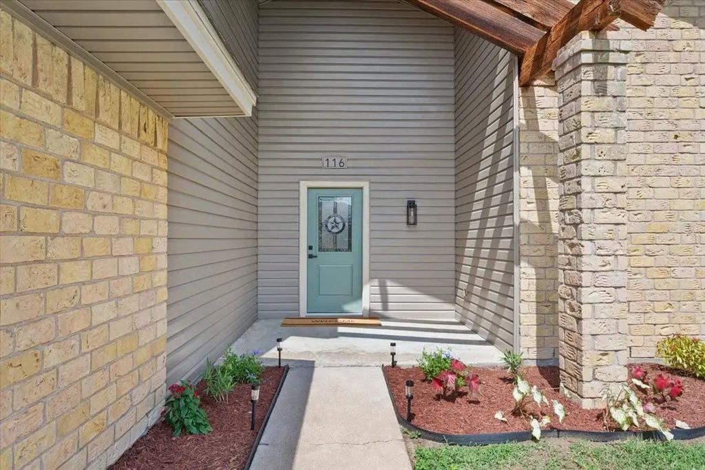 116 Boleman Drive, Hewitt