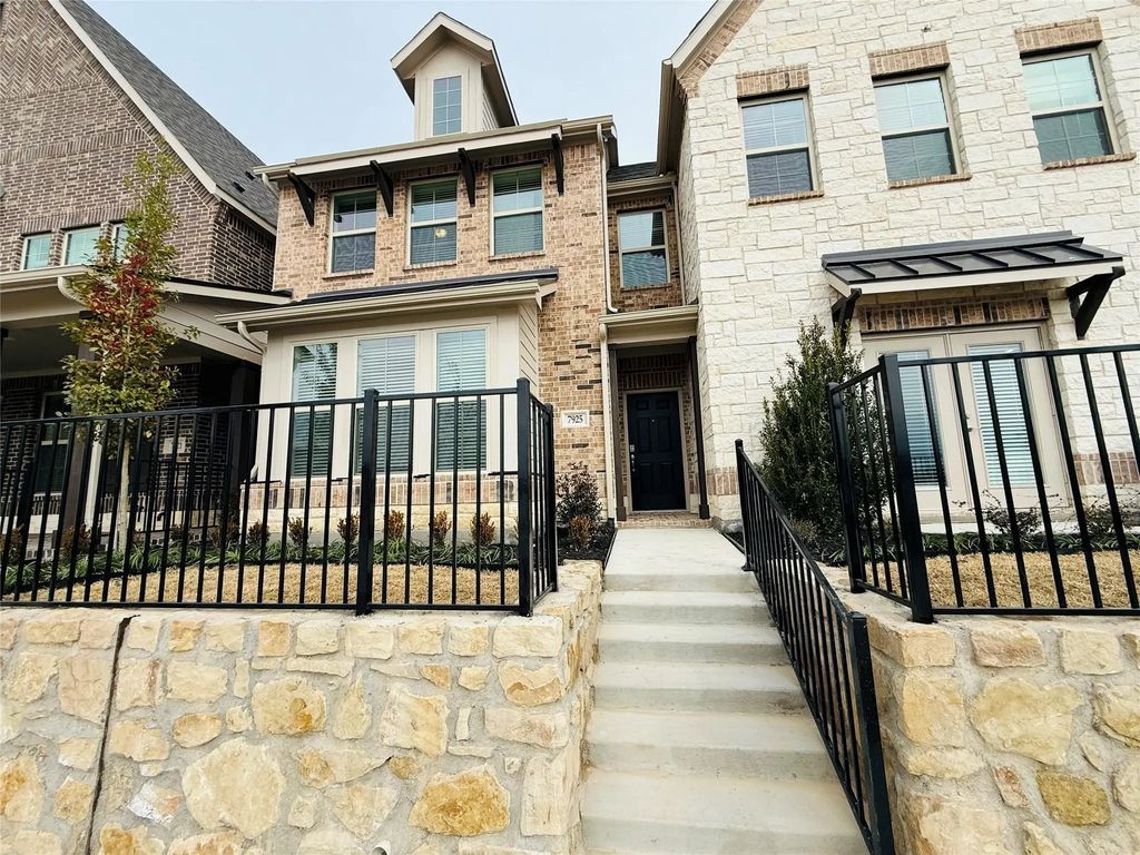 7925 Bayside Drive, Rowlett