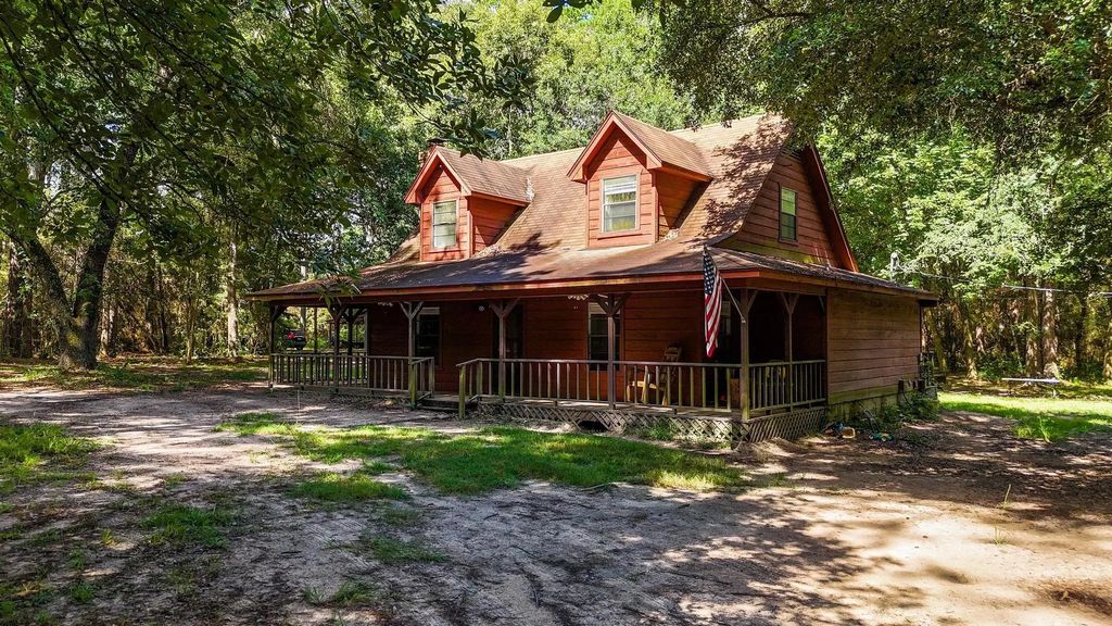 19359 Forest Road 219, Richards