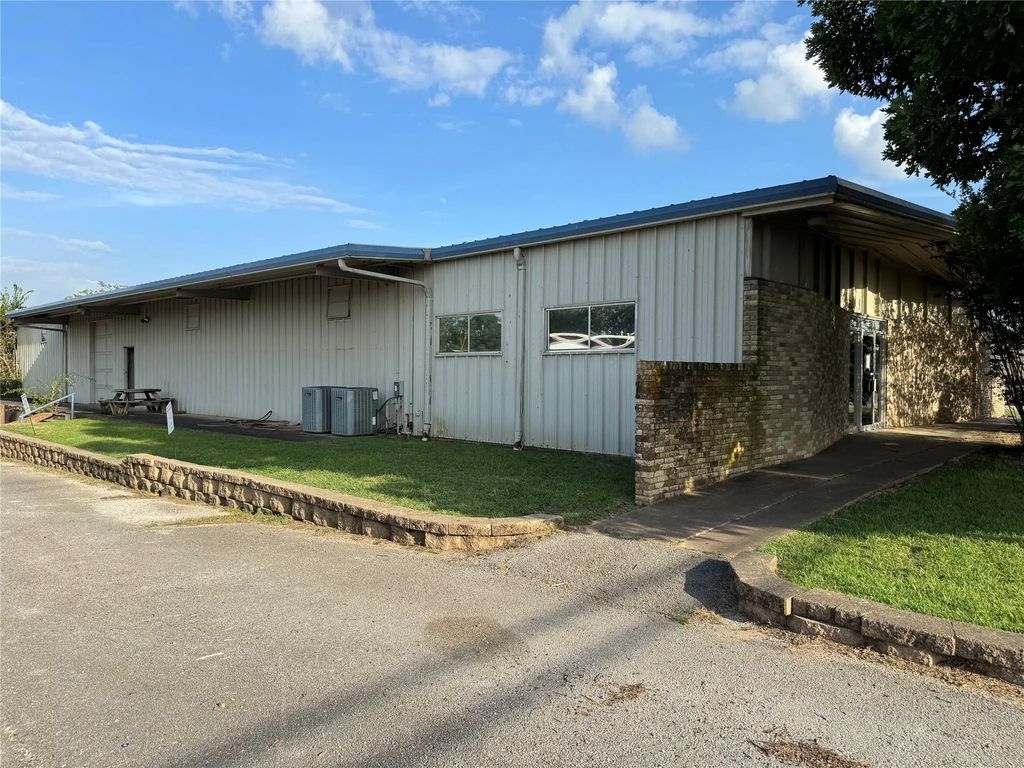 3401 N Northeast Loop 323, Tyler