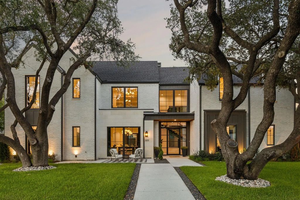 16834 Mossy Oak Drive, Dallas