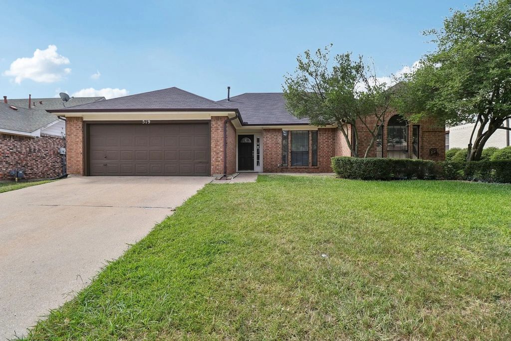 519 Kessler Street, Grand Prairie