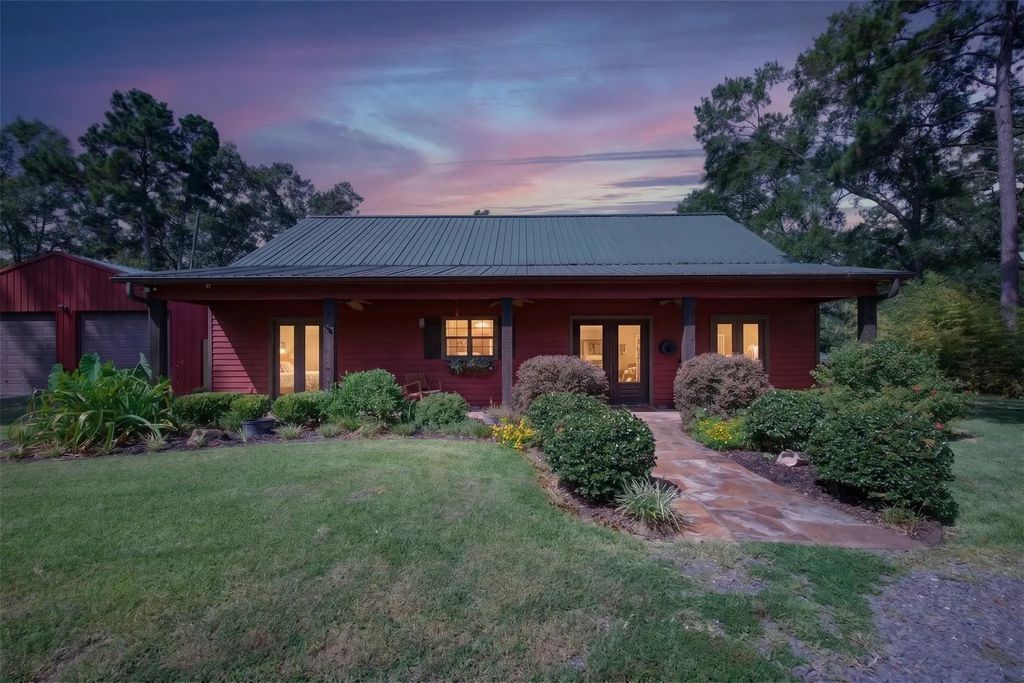 10021 Highway 1, Mooringsport