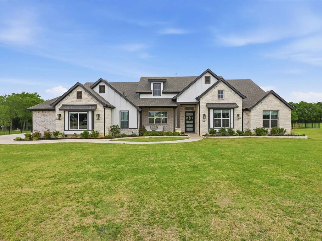 300 Waterview Drive, Gunter