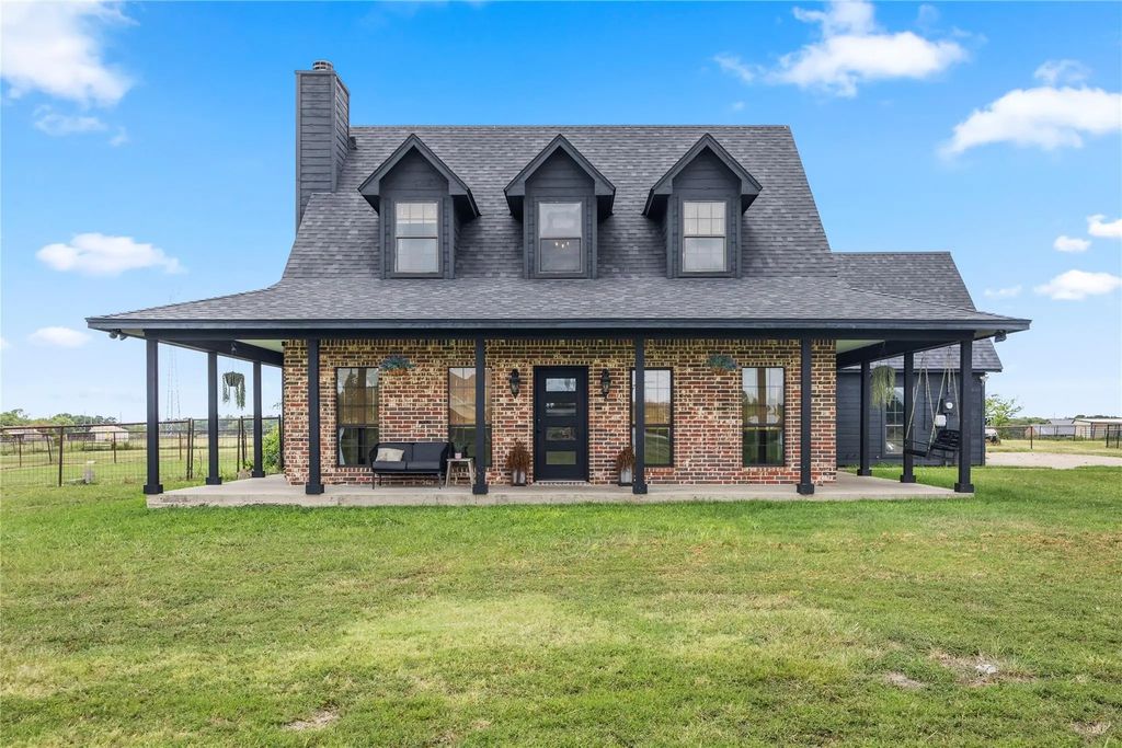1068 Frontier Trail, McLendon Chisholm