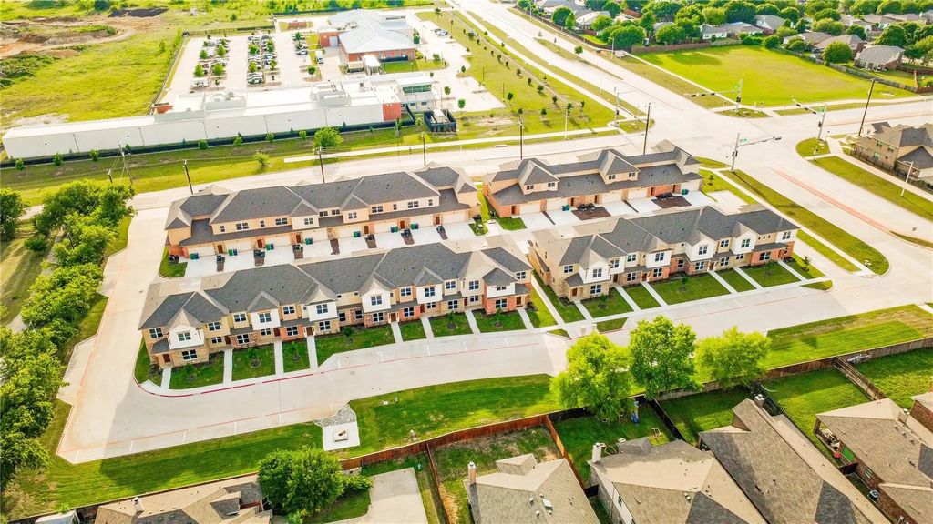 3732 Tarpon Drive, Denton