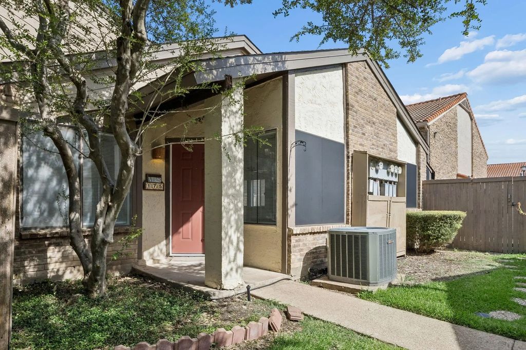 821 Dublin Drive 175, Richardson