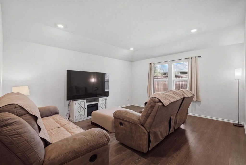 11328 Headwater Court, Providence Village