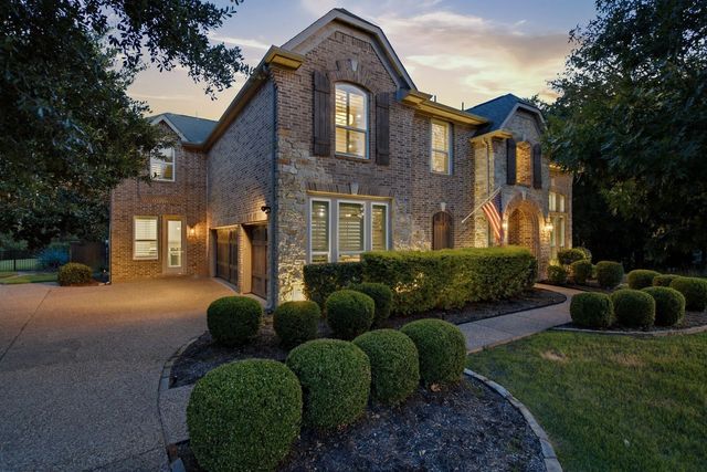 2104 Beachview Drive, Flower Mound