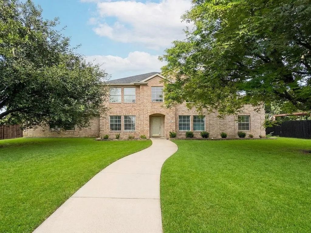 754 Cedarwood Drive, Cedar Hill