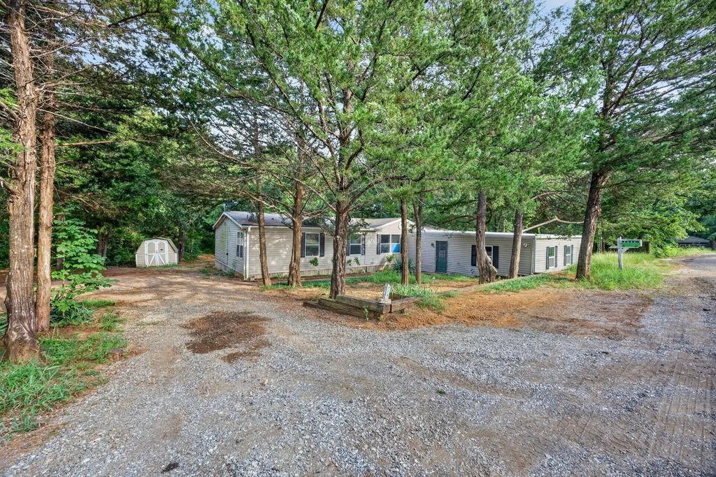174 Cripple Minnow Bend, Pottsboro