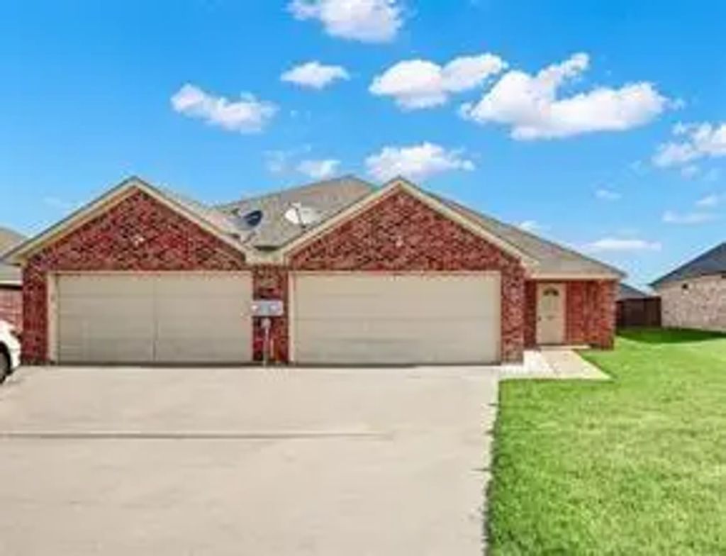 514 Harris Street, Gunter