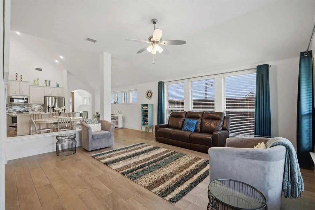 1309 Mill Place, Aubrey