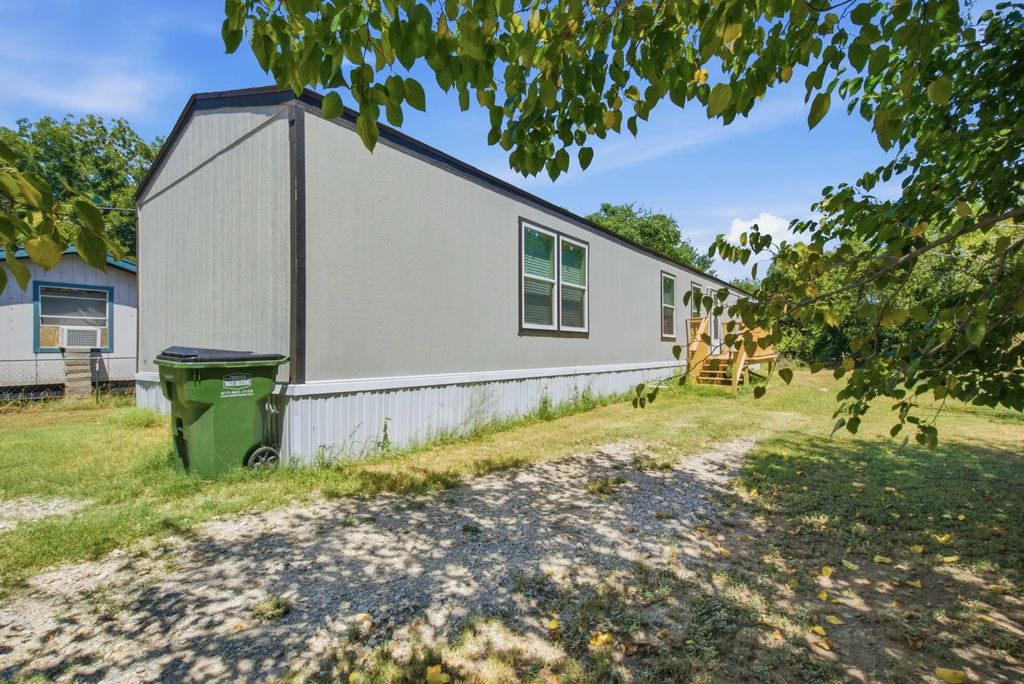 1108 Sw 24, Mineral Wells