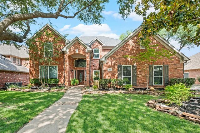 2013 Concord Drive, Flower Mound