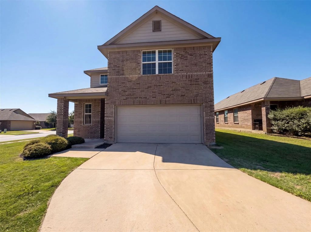 1713 Blue Jay Drive, Ennis