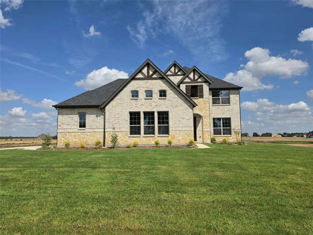 1321 Enloe Road, Howe