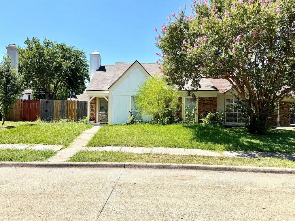 817 Colchester Drive, Mesquite