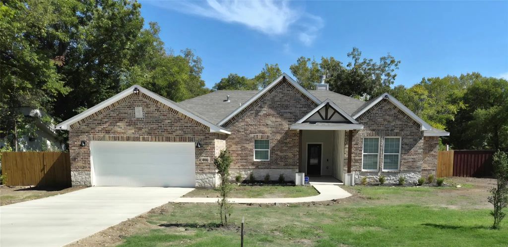 4212 Balch Drive, Dallas