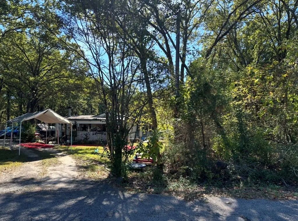 207 Acres Loop, Gun Barrel City