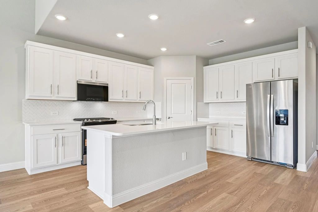1305 Winters Way, Princeton