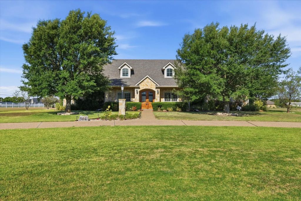 504 Casa Del Rancho Road, Lorena