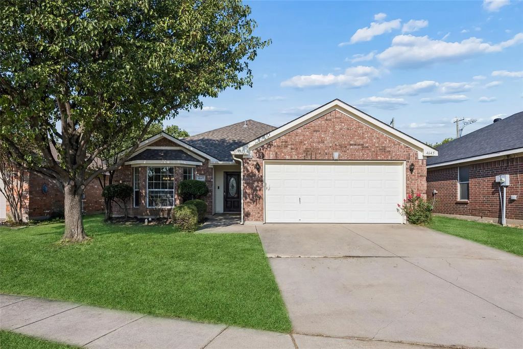 4645 Wheatland Drive, Fort Worth